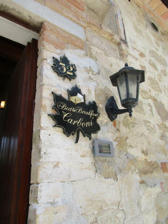 B&B Carboni Penna San Giovanni Exteriör bild